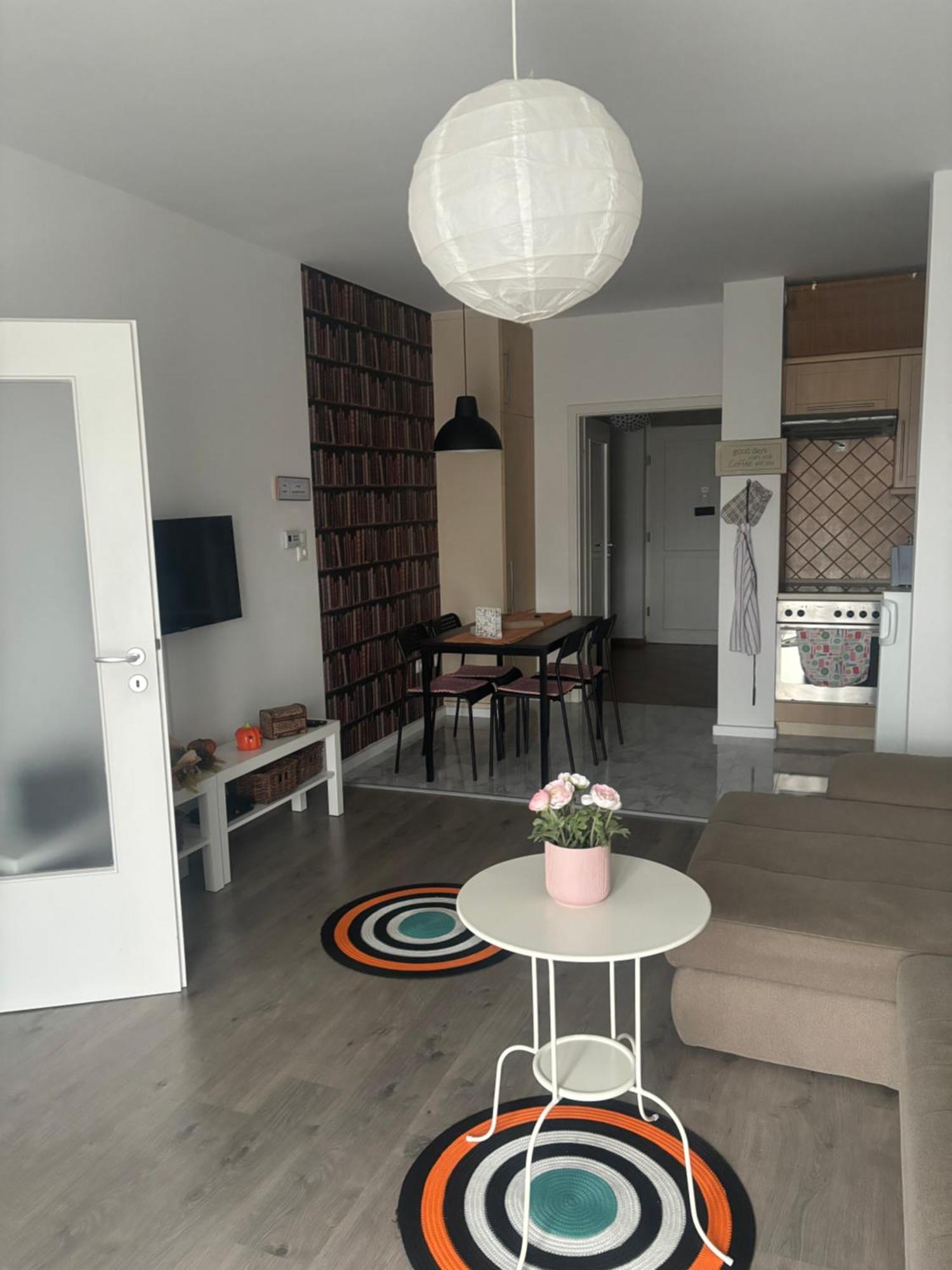 Gyoengy Apartman Sopron Luaran gambar